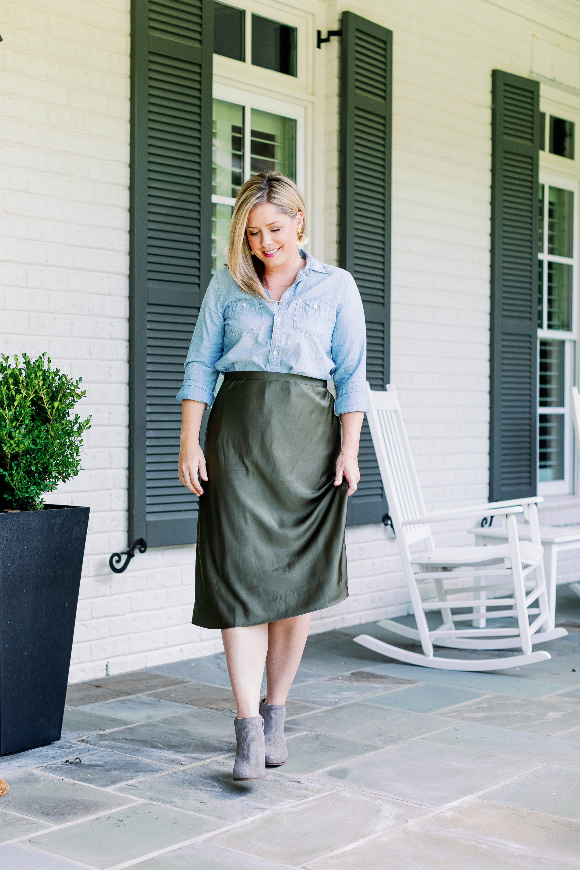Fall Style Guide: A Skirt for Fall